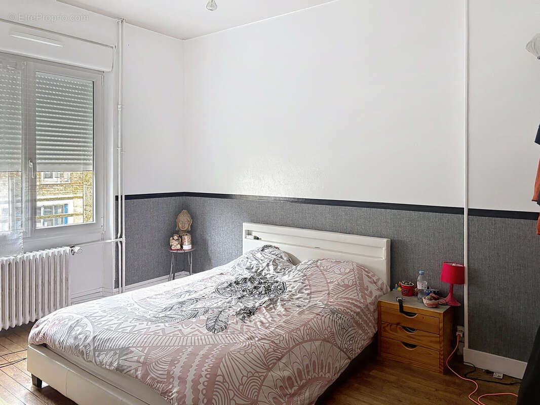 Commerce à SOURDEVAL