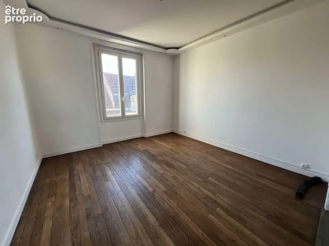 Appartement 1 083 m² à vendre à Montlucon (03100) - photo 7