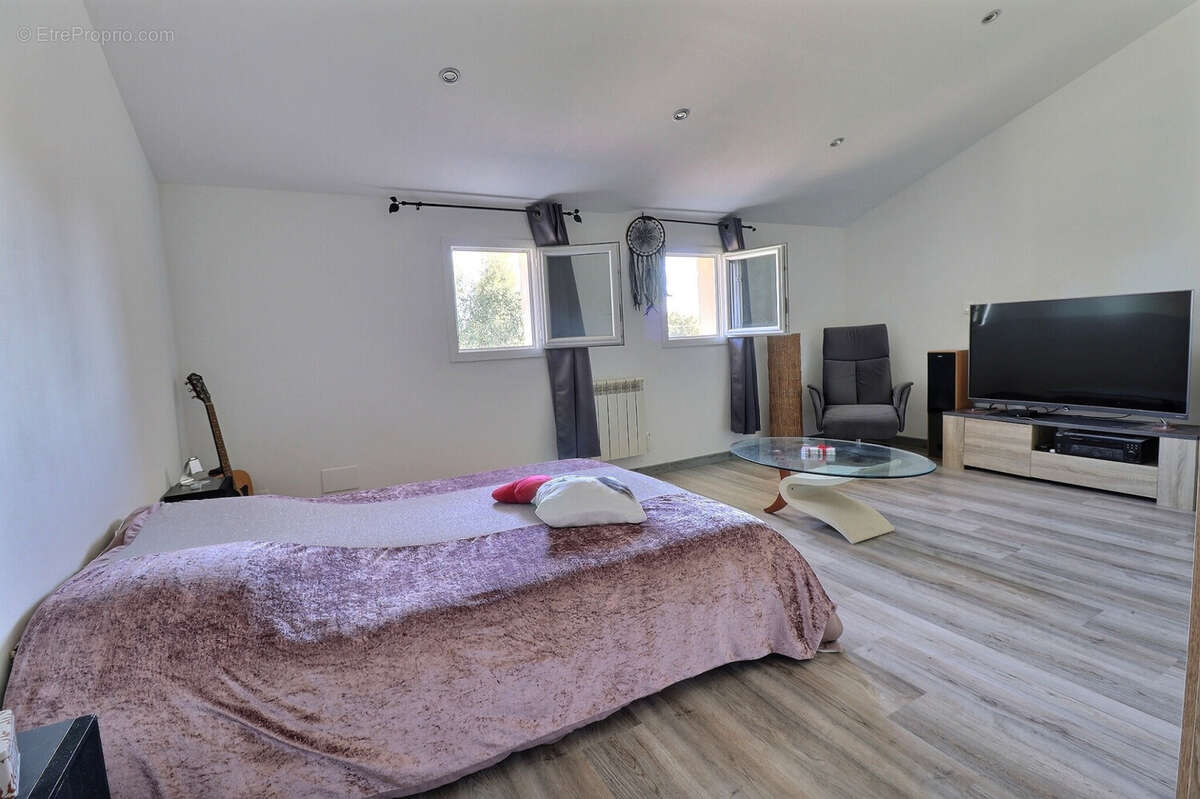 Maison 8 pièces - photo 19