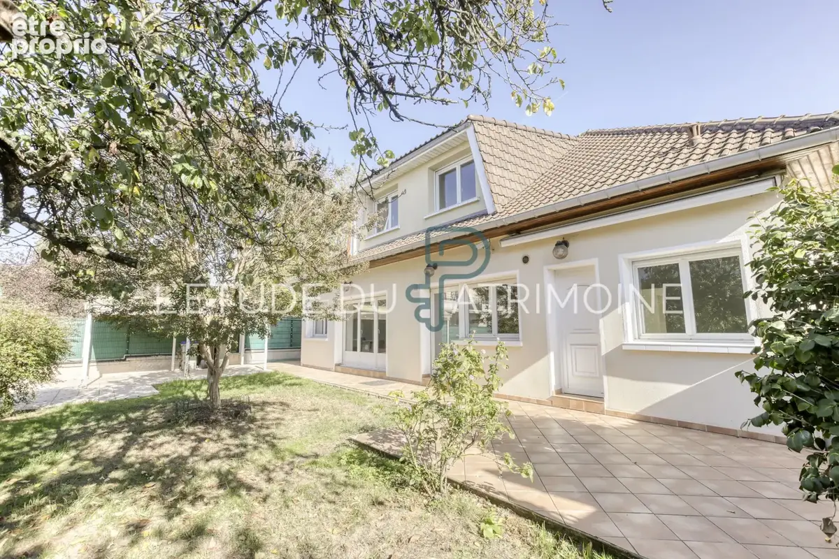 Maison 6 pièces de 173 m2 avec jardin - LE PETIT ROBINSON - photo 13