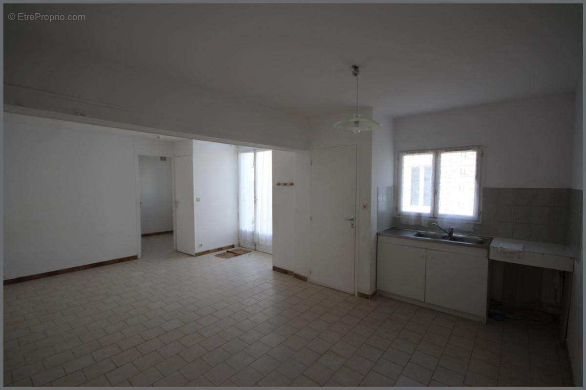 Maison à AUBIGNE-RACAN