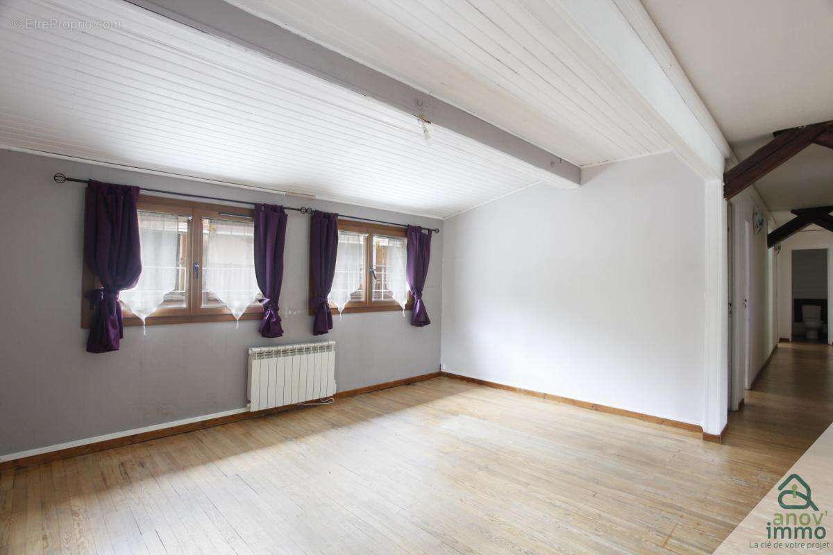 Appartement à REALLON