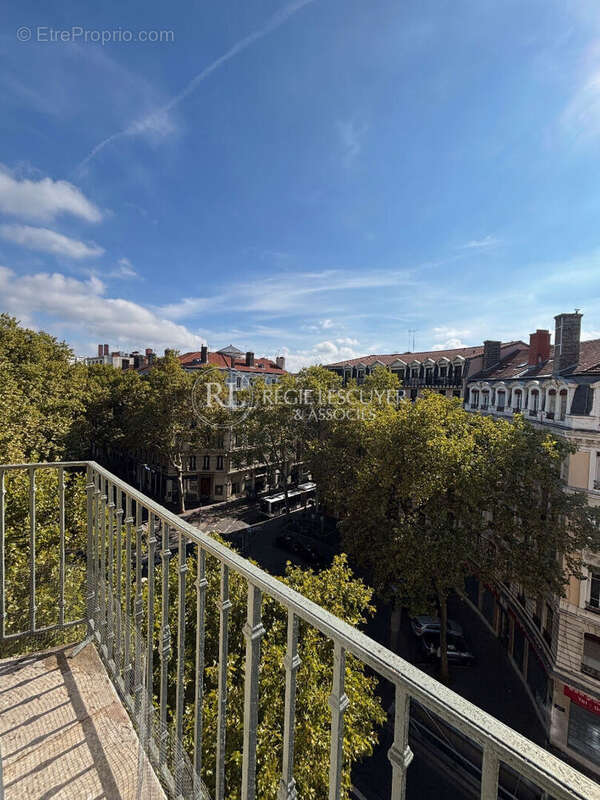 Appartement à LYON-3E
