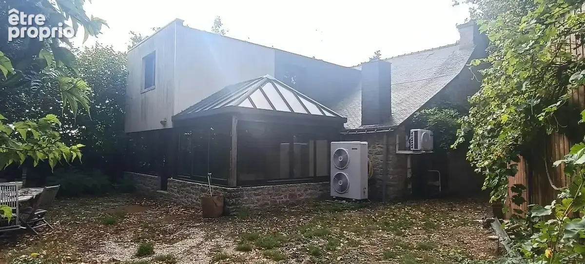 Maison en pierre avec garage - photo 2
