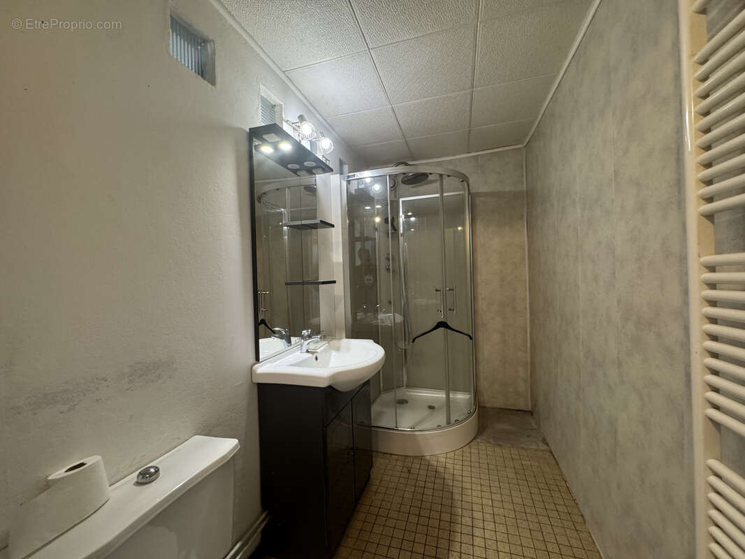 Appartement à RADDON-ET-CHAPENDU