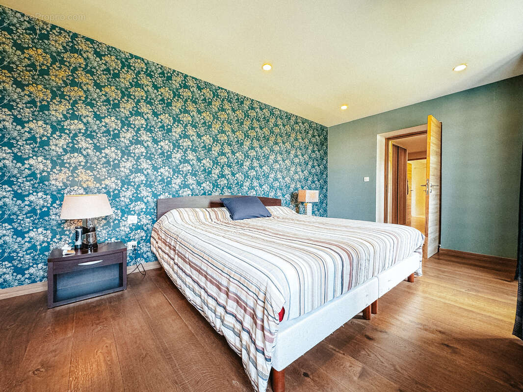 Maison à CHALLIGNAC