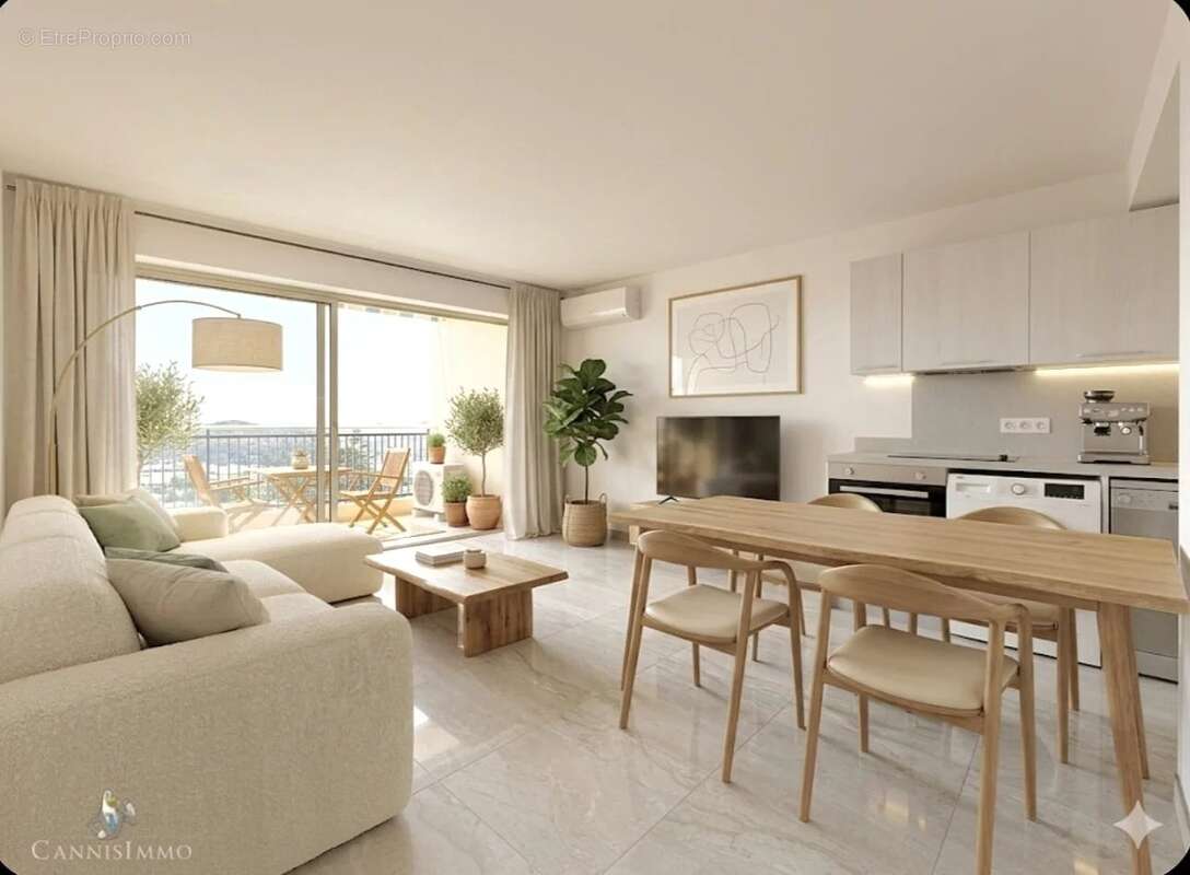 Appartement à MANDELIEU-LA-NAPOULE