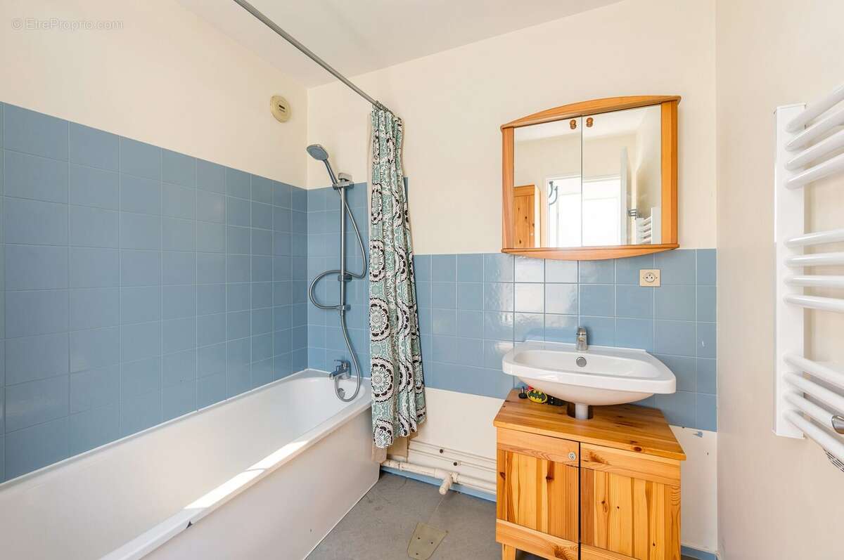 Appartement à MONTIGNY-LE-BRETONNEUX
