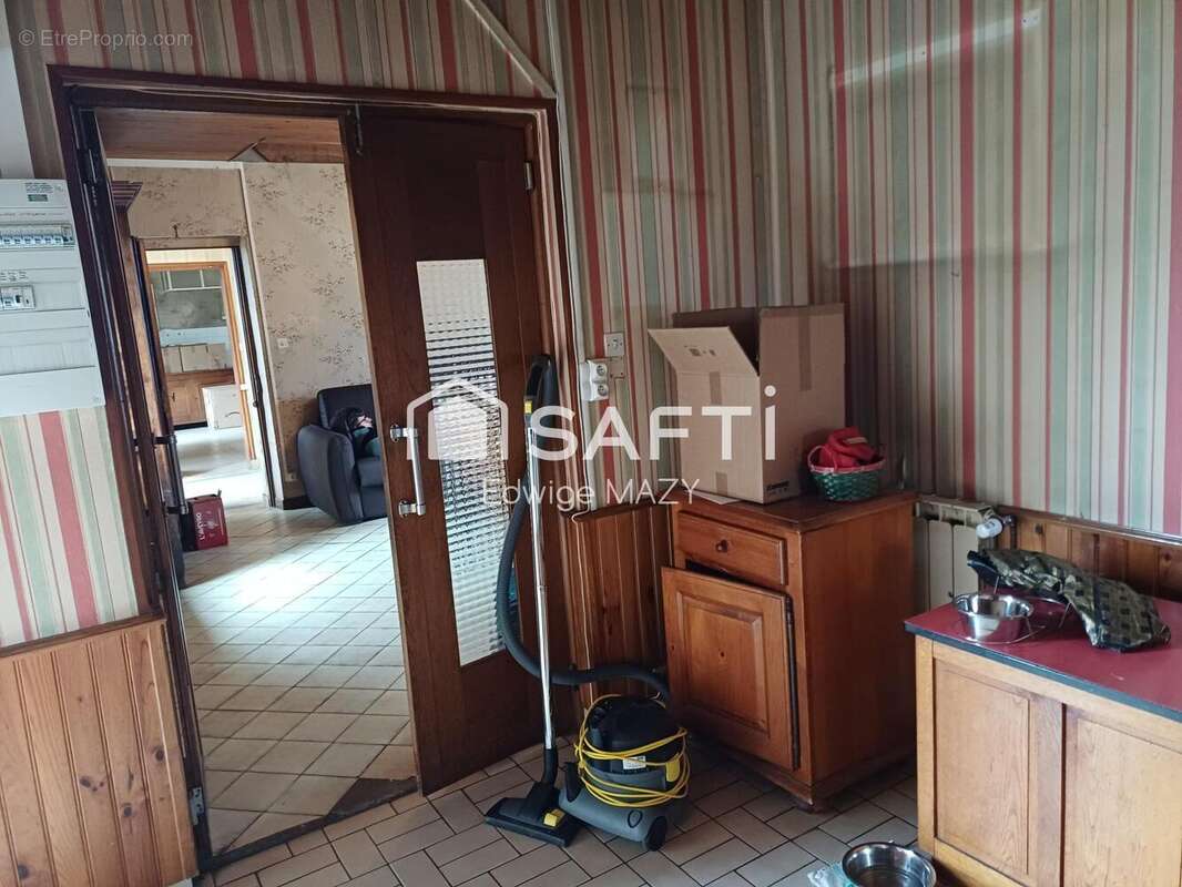 Photo 5 - Maison à CHARRON