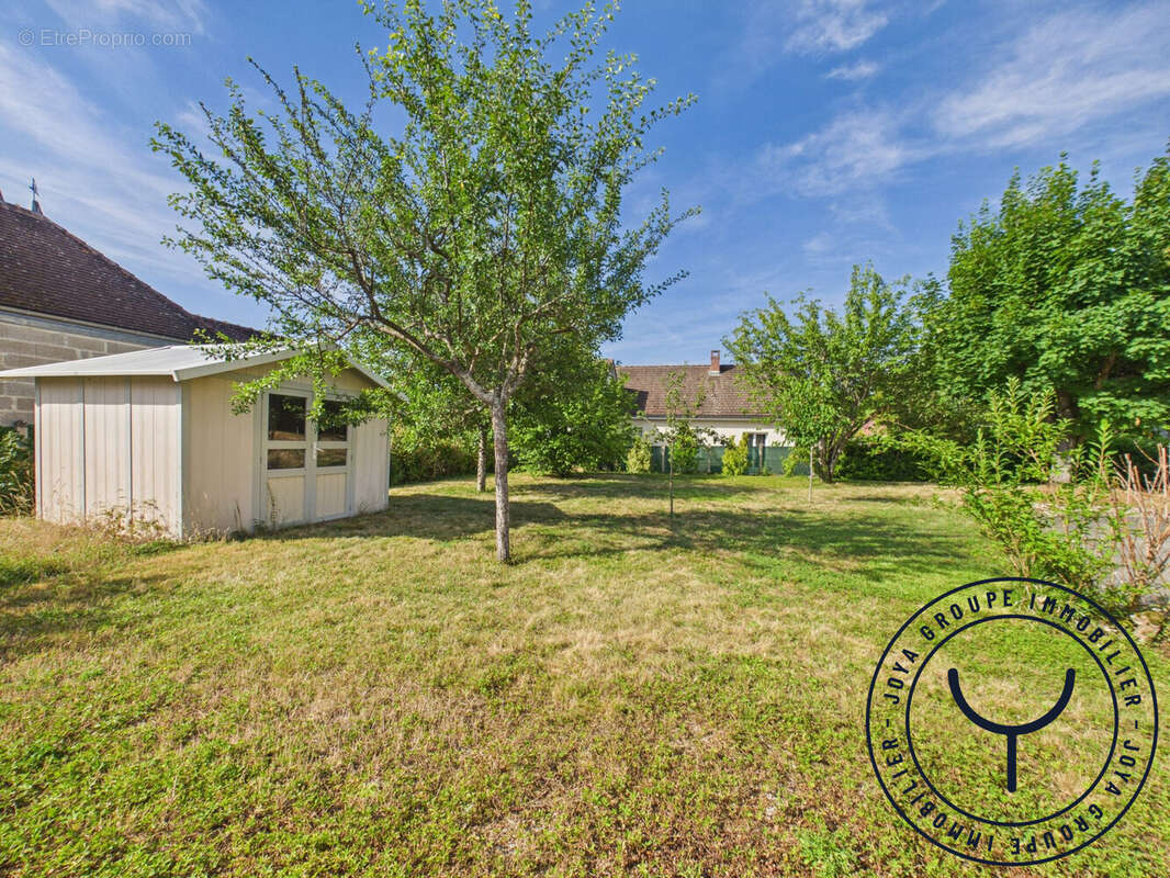 Maison 120 m² à Sainte-Maure  - photo 6