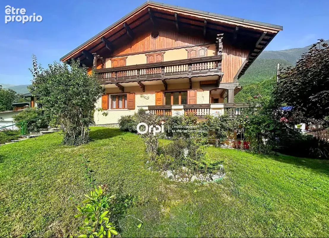 Maison à CEVINS