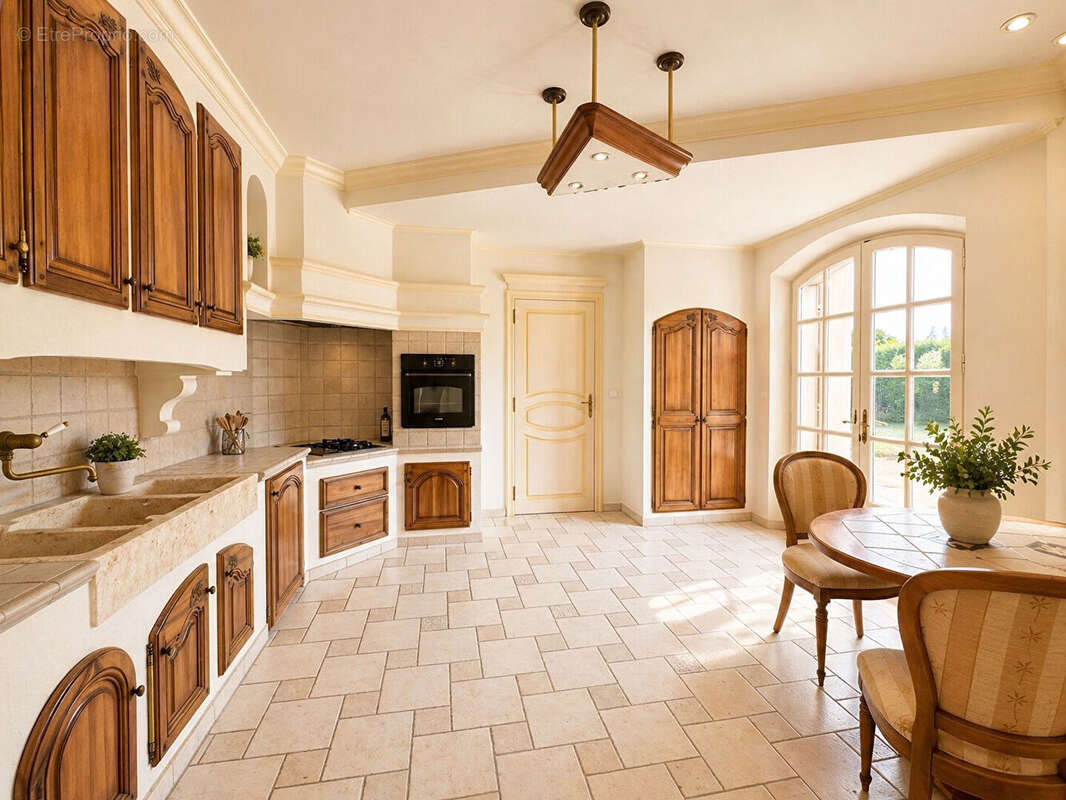 Maison à SAINT-REMY-DE-PROVENCE