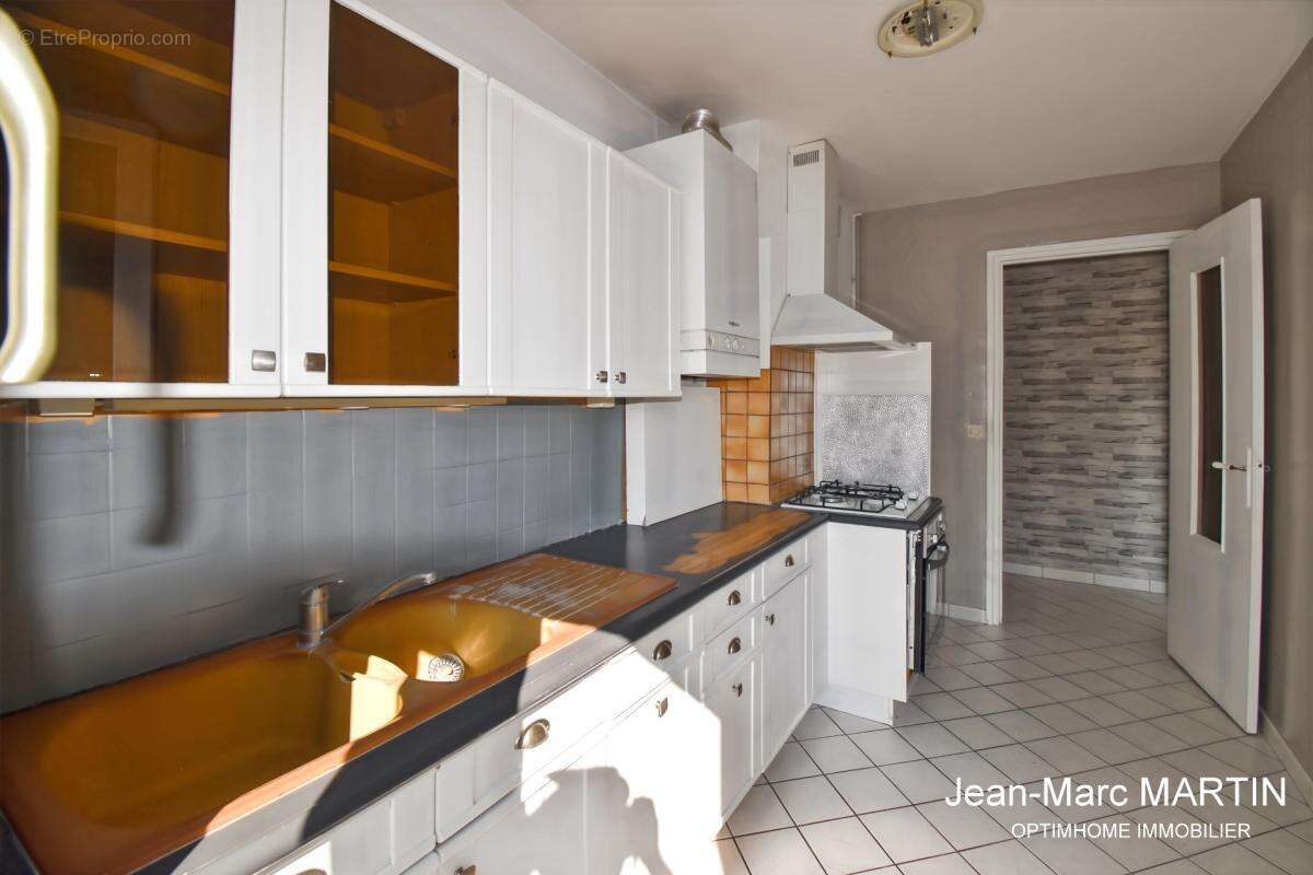 LILLE – T4 de 71,58 m² avec balcon et garage à proximité du Jardin des Plantes - photo 13