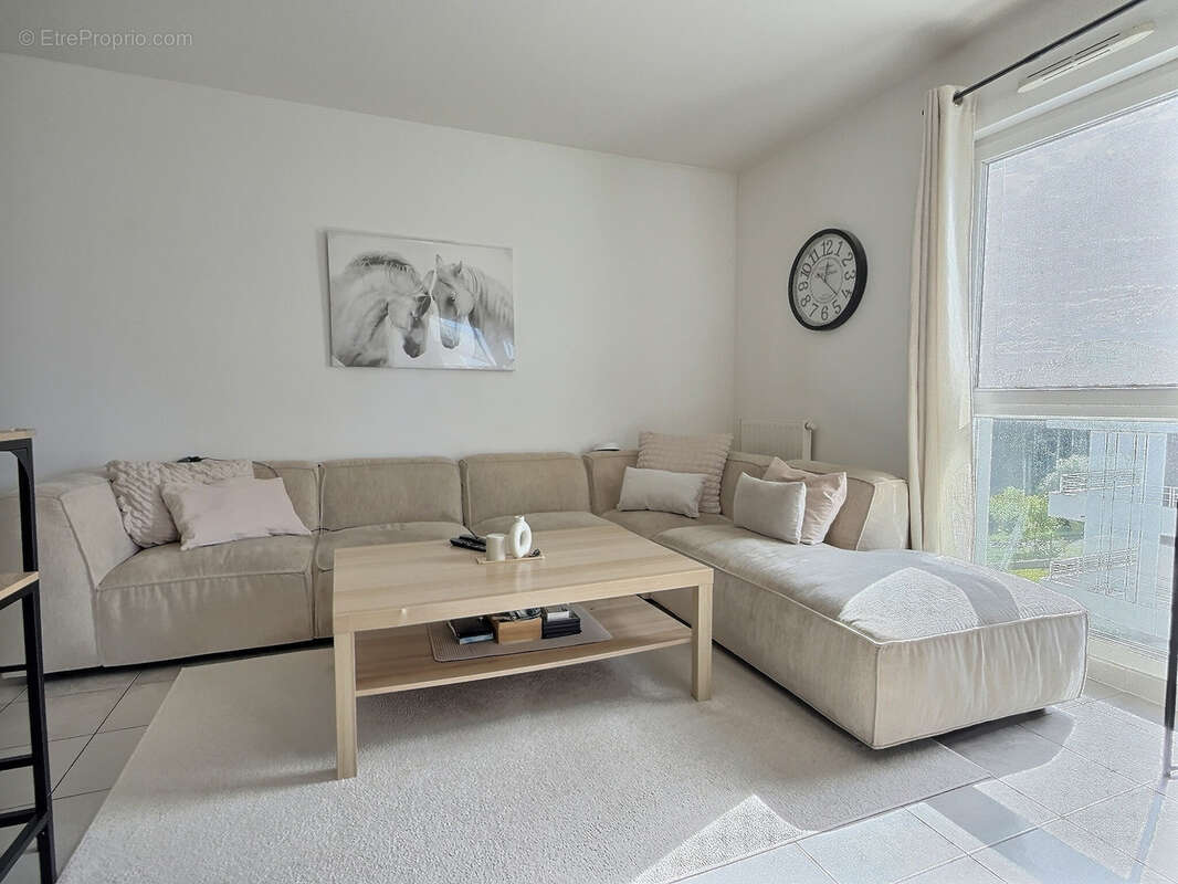 Appartement à JUVIGNAC