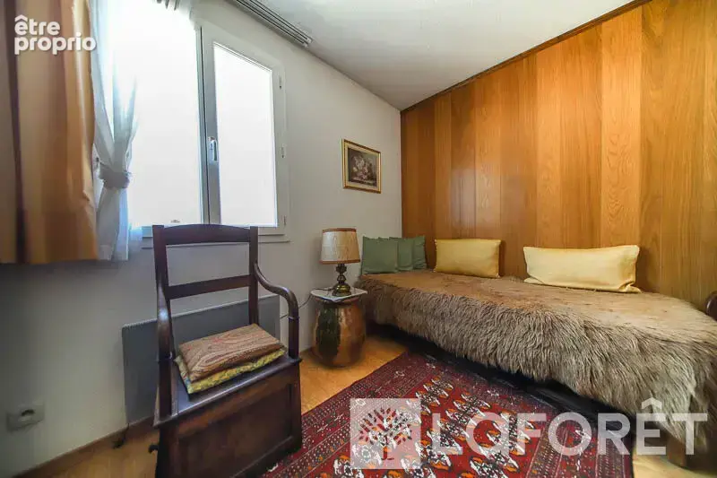 ** appartement type 3 + cave + garage - embrun - 3 pièces - photo 9