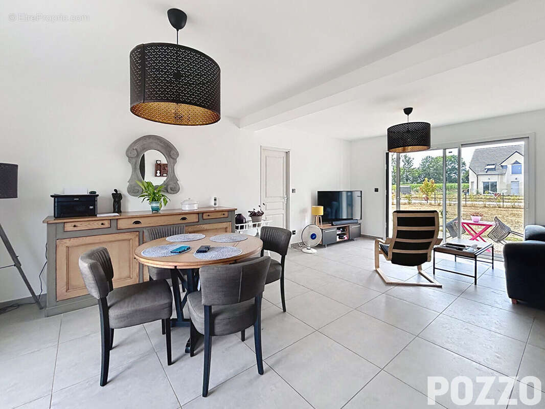 Maison contemporaine à 5 minutes de BERNAY ! - photo 3