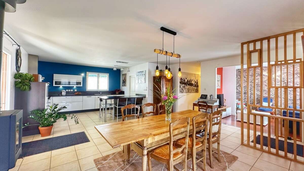 Maison à LA MURETTE