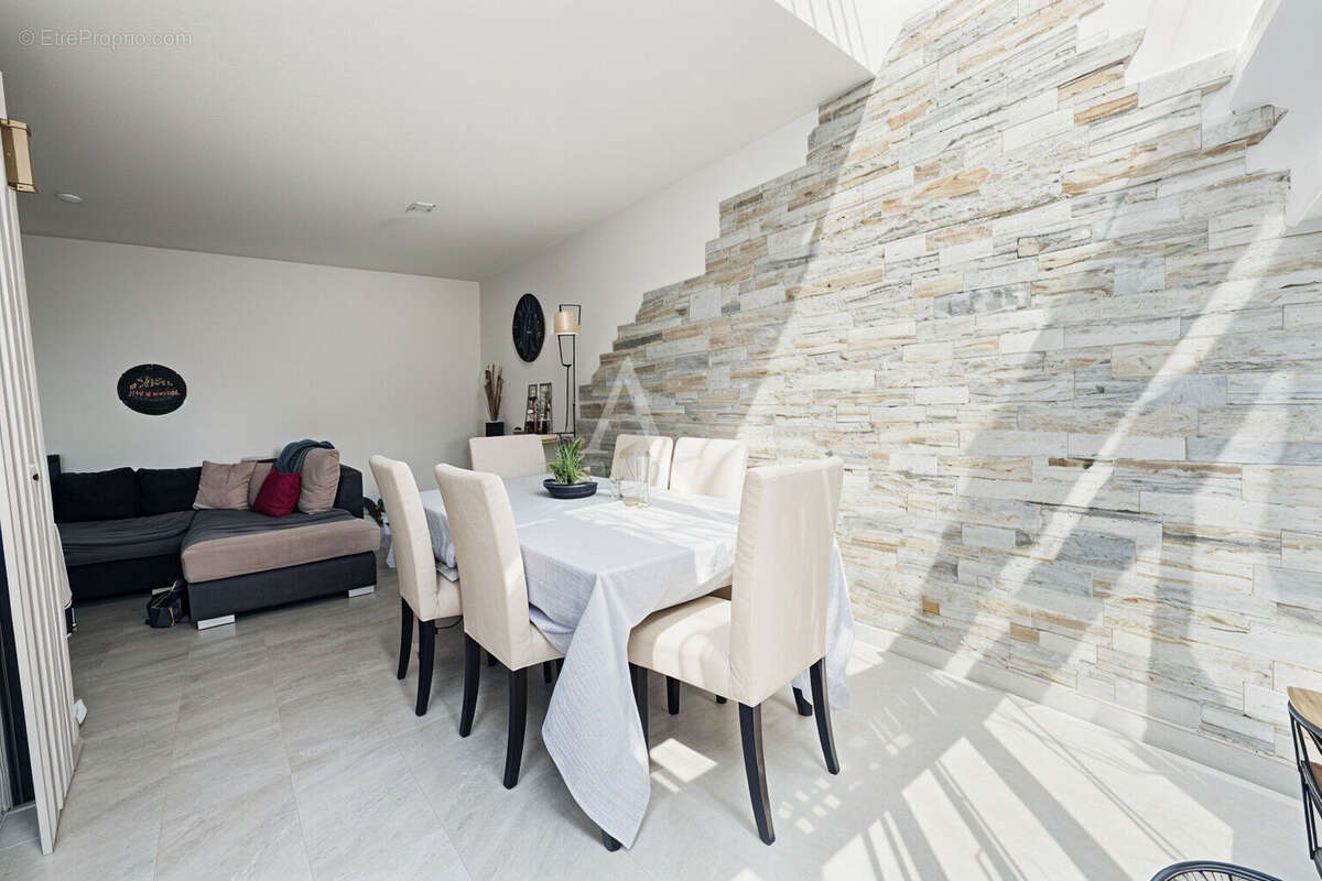 Appartement à LAGNY-SUR-MARNE