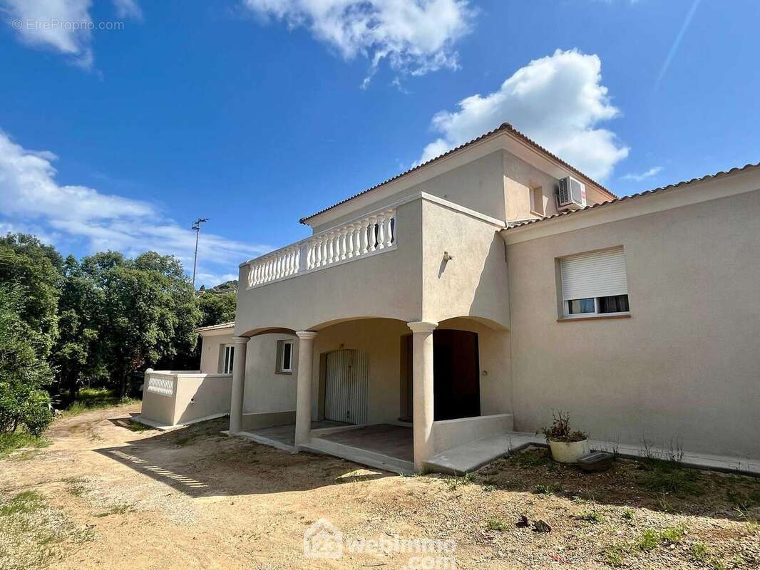 Appartement à LUMIO