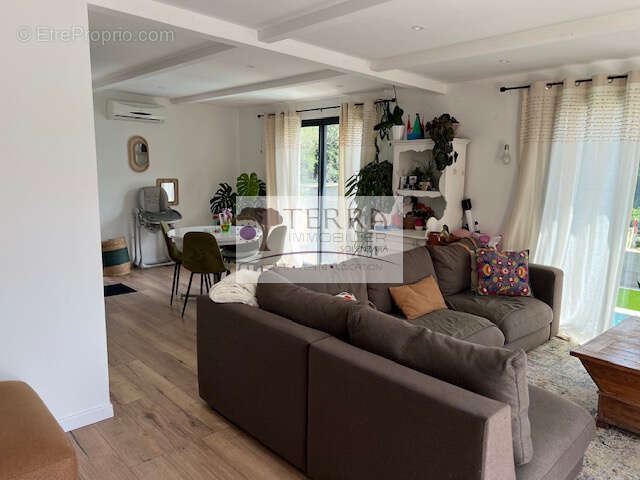 Maison à VENTISERI