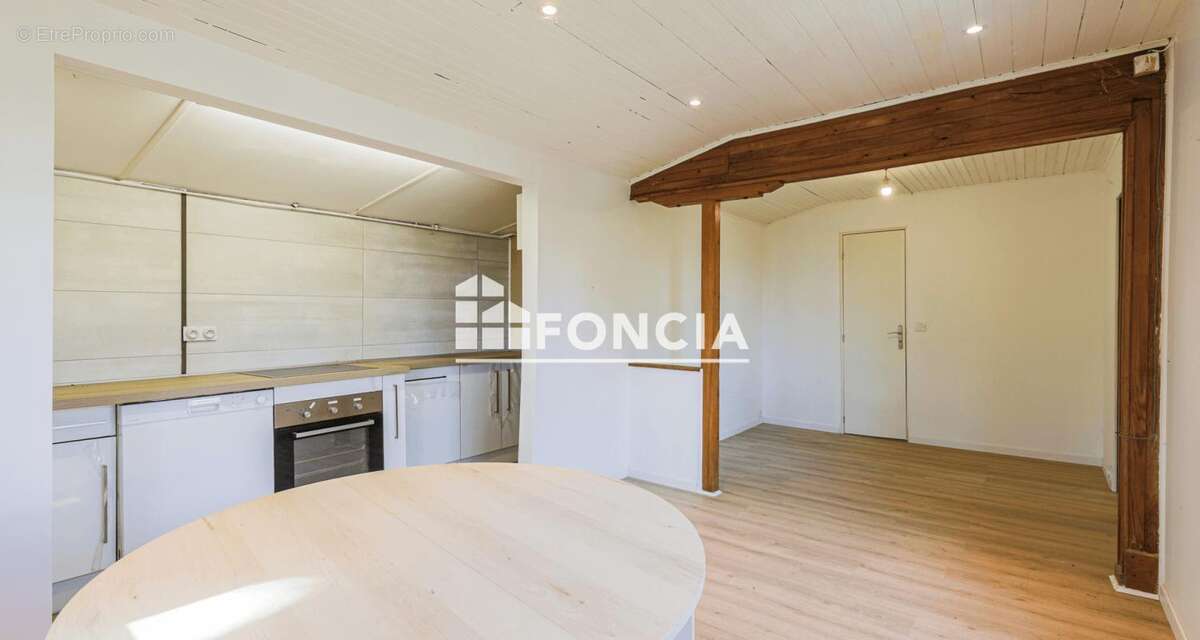 Maison à CORENC