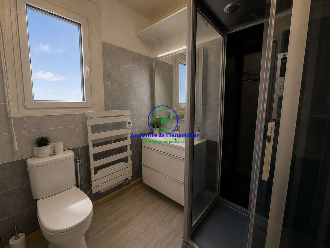 Maison 132 m² à Laroque-Timbaut  - photo 8