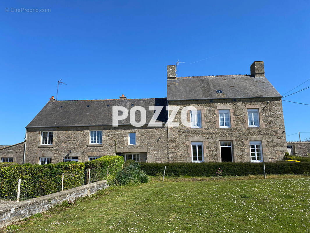 Maison à SAINTE-GENEVIEVE