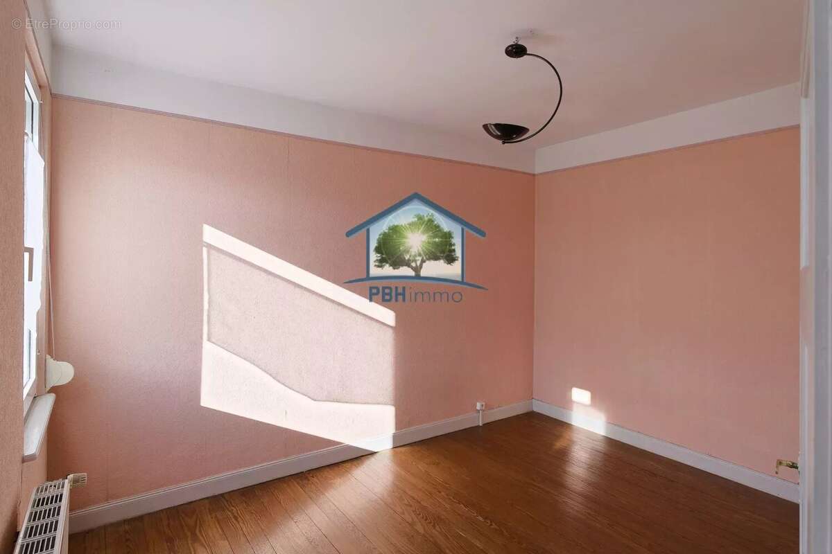 Maison à SOULTZ-SOUS-FORETS