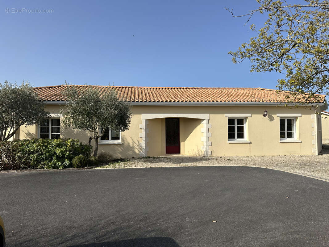 Maison à ROUILLAC