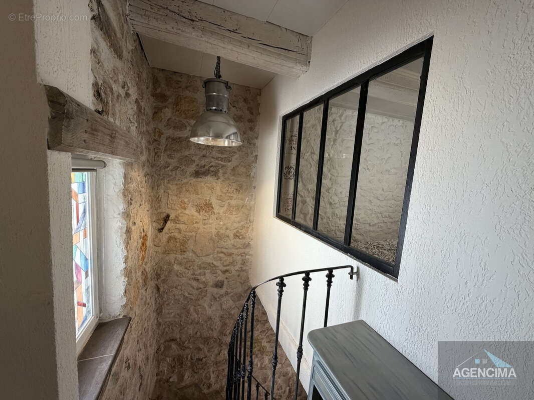 Maison à FLORENSAC
