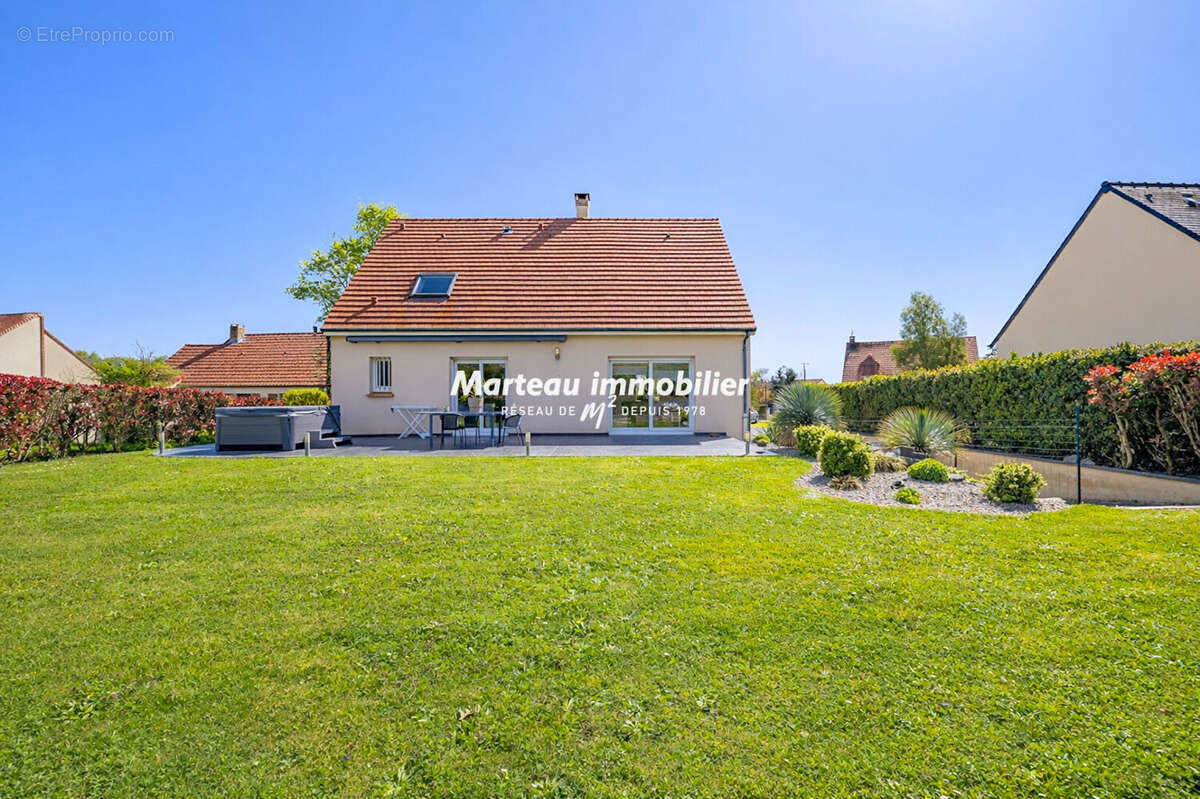 Maison à PRUILLE-LE-CHETIF