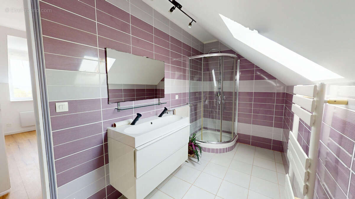 Autre à SERMOISE-SUR-LOIRE