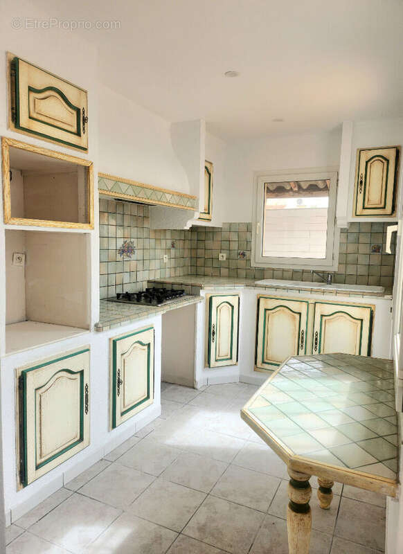 Maison à PORT-SAINT-LOUIS-DU-RHONE