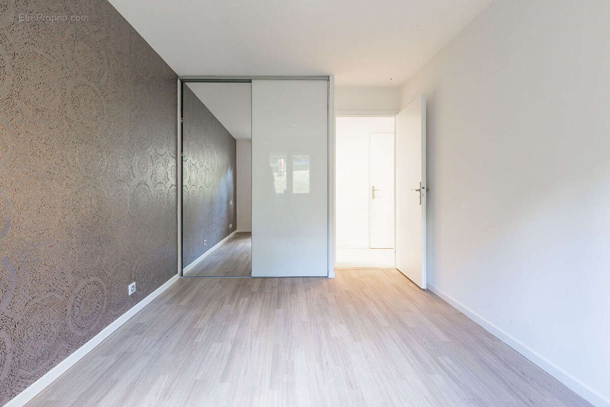 Agence immobiliere laforet - exclusivite - "aloe" - annecy le vieux - appartement t3 de 68,16m² - terrasse - cave - parking de c - photo 11