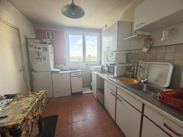 A visiter appartement F4 LA METARE - photo 3