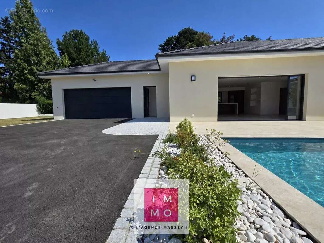 Maison à TARBES