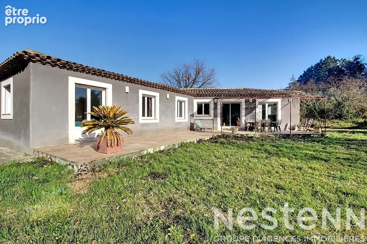 A VENDRE - Maison Draguignan 5 pièces 140 m² + 15 m² garage sur 4278 m² de jardin - photo 1