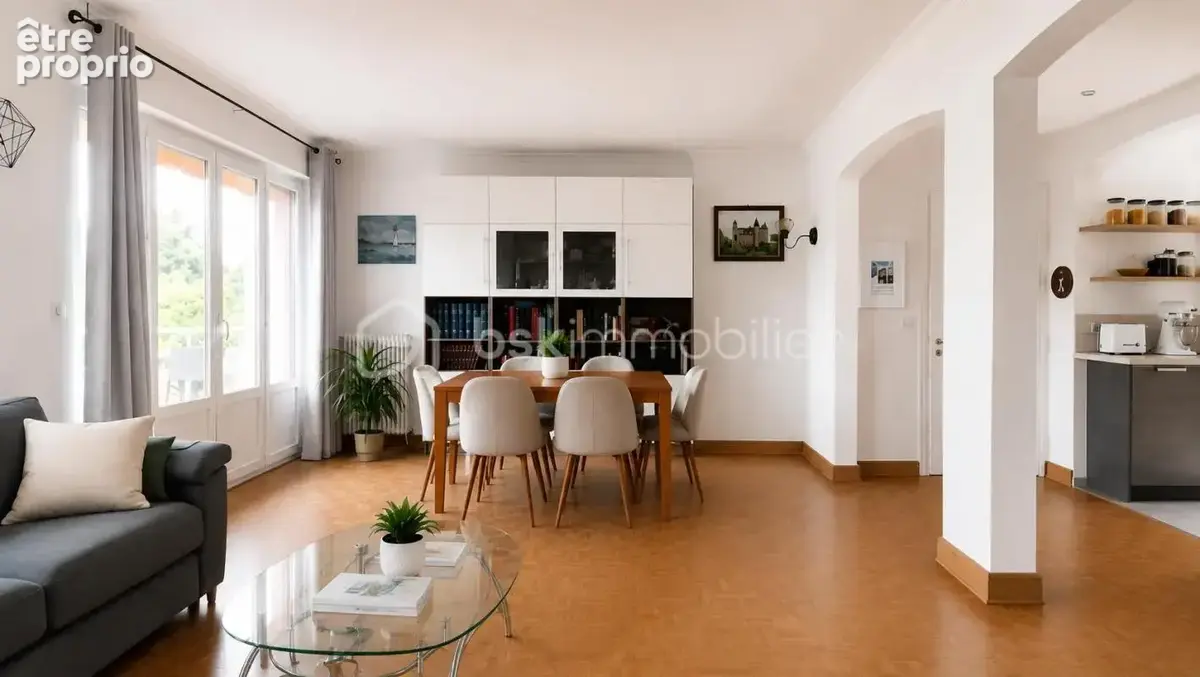 Appartement dans un écrin de verdure, deux balcons et 82 m² baignés de lumière - photo 1