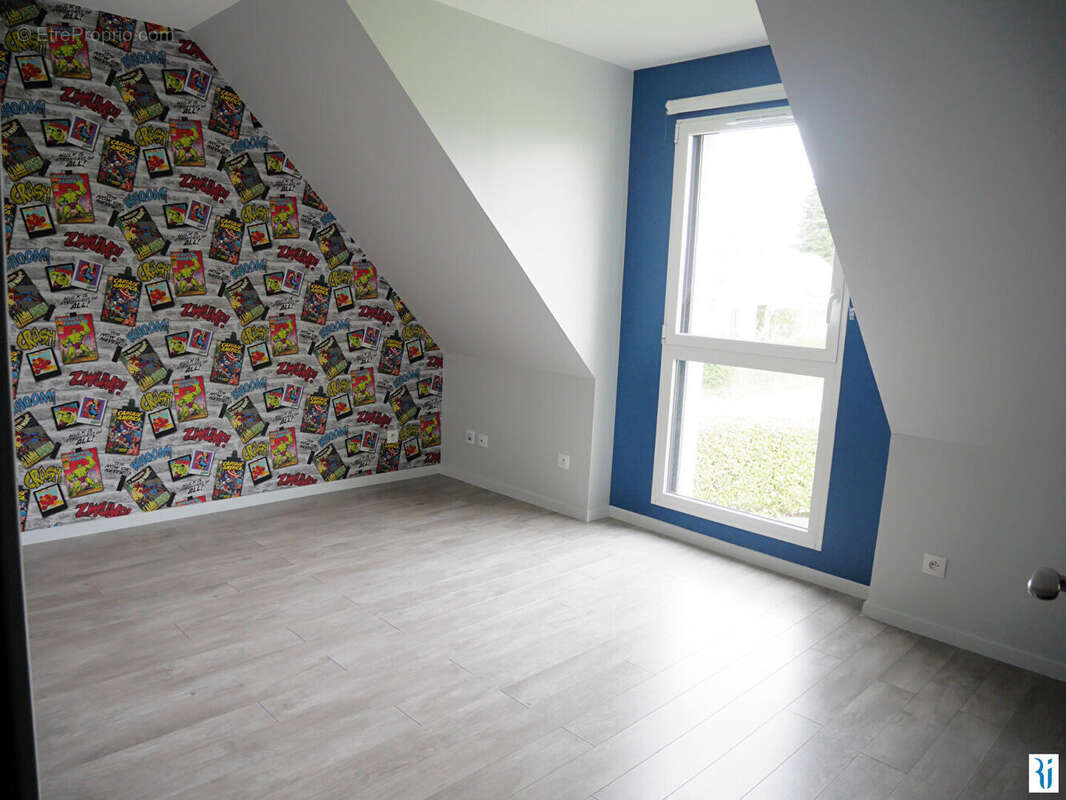 Maison à SAINT-PIERRE-DE-VARENGEVILLE