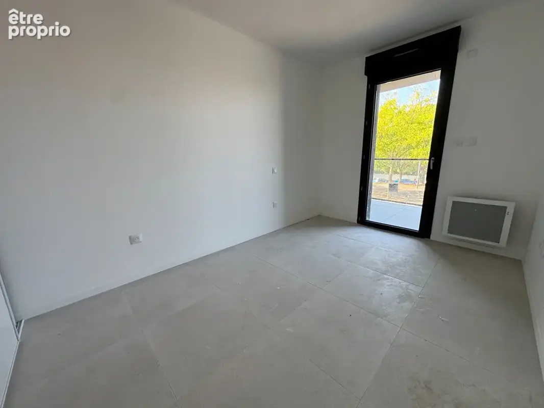 Appartement  5 pièces 105m² + 2 Balcons + Patio + Jardin + 2 parkings sous-sol ! POUVOURVILLE - photo 7