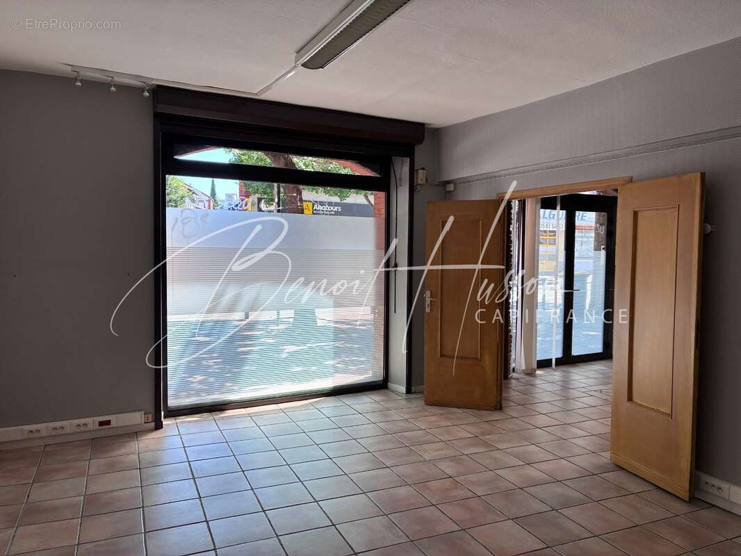 Local commercial de caractère – plain-pied de 116,44 m² (erp) en rdc - photo 3