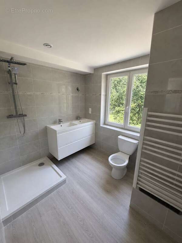 À 1h de paris - maison de charme - ancien moulin - 165 m² + combles - terrain de 6 000 m² - dépendances - rivière - photo 8