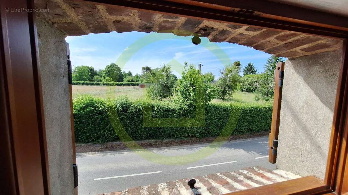 Maison à NEUVILLE-EN-AVESNOIS