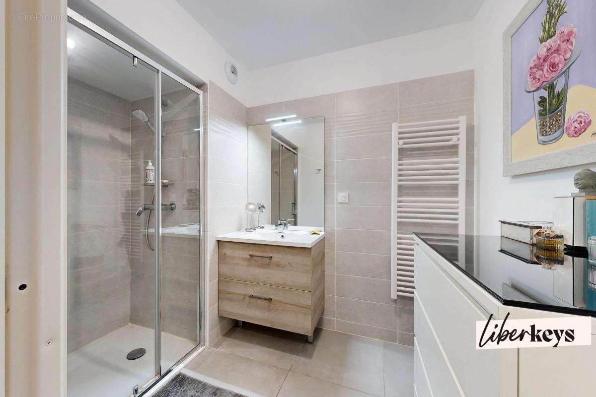 Appartement à CASTRIES