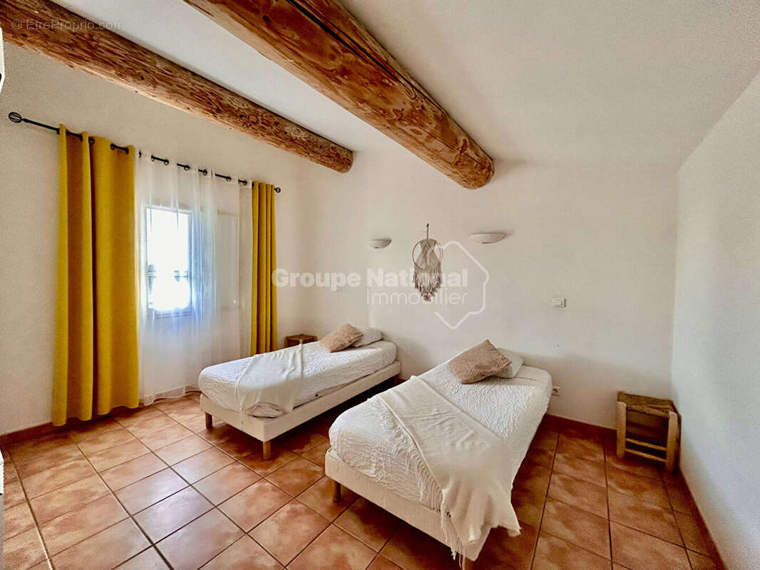 Maison à SAINTES-MARIES-DE-LA-MER