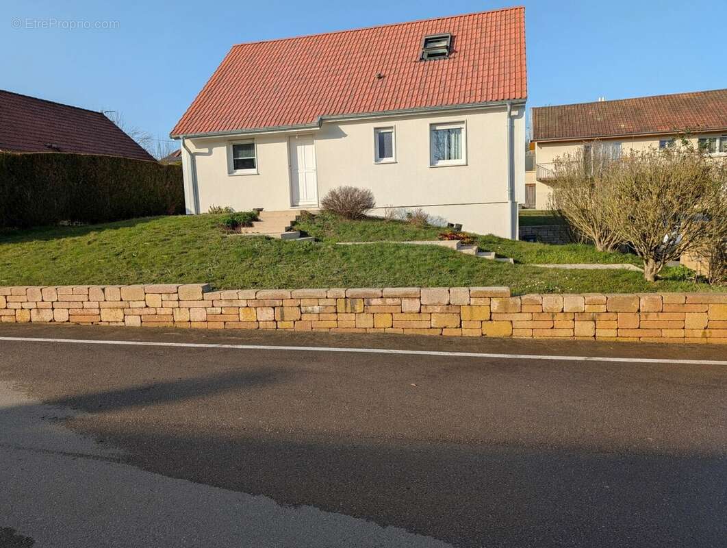 Gaby 05 - Maison à FRANOIS