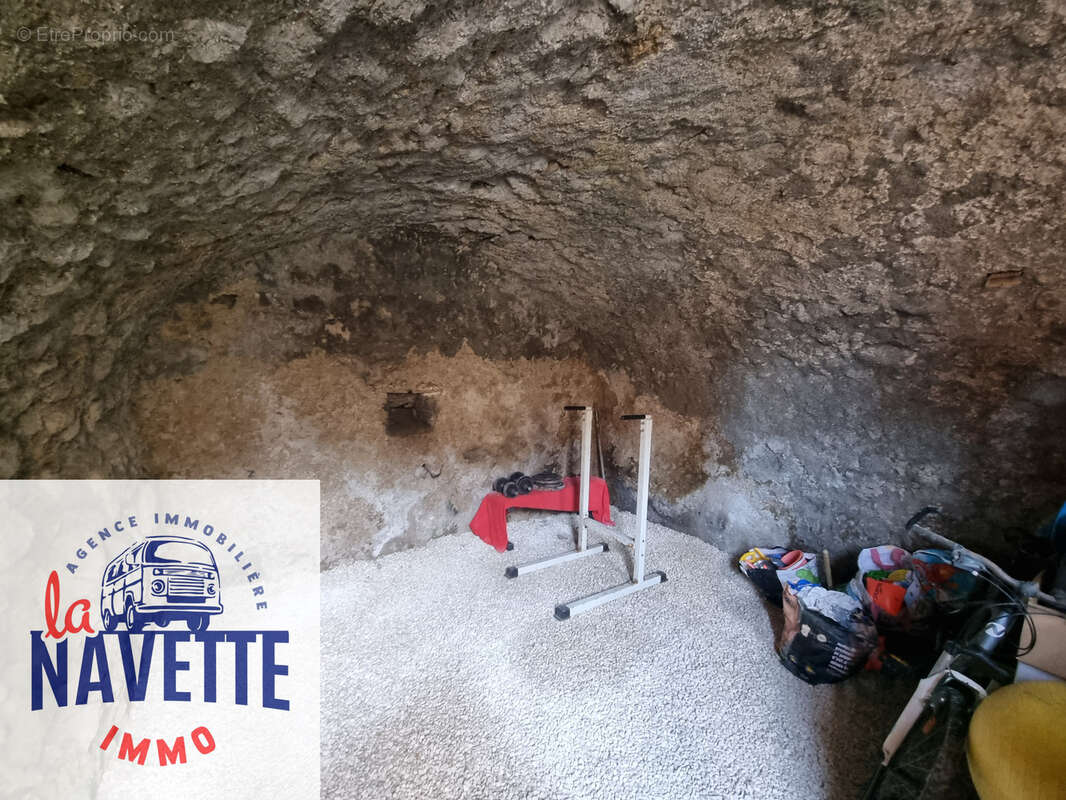 Maison à VEYRE-MONTON