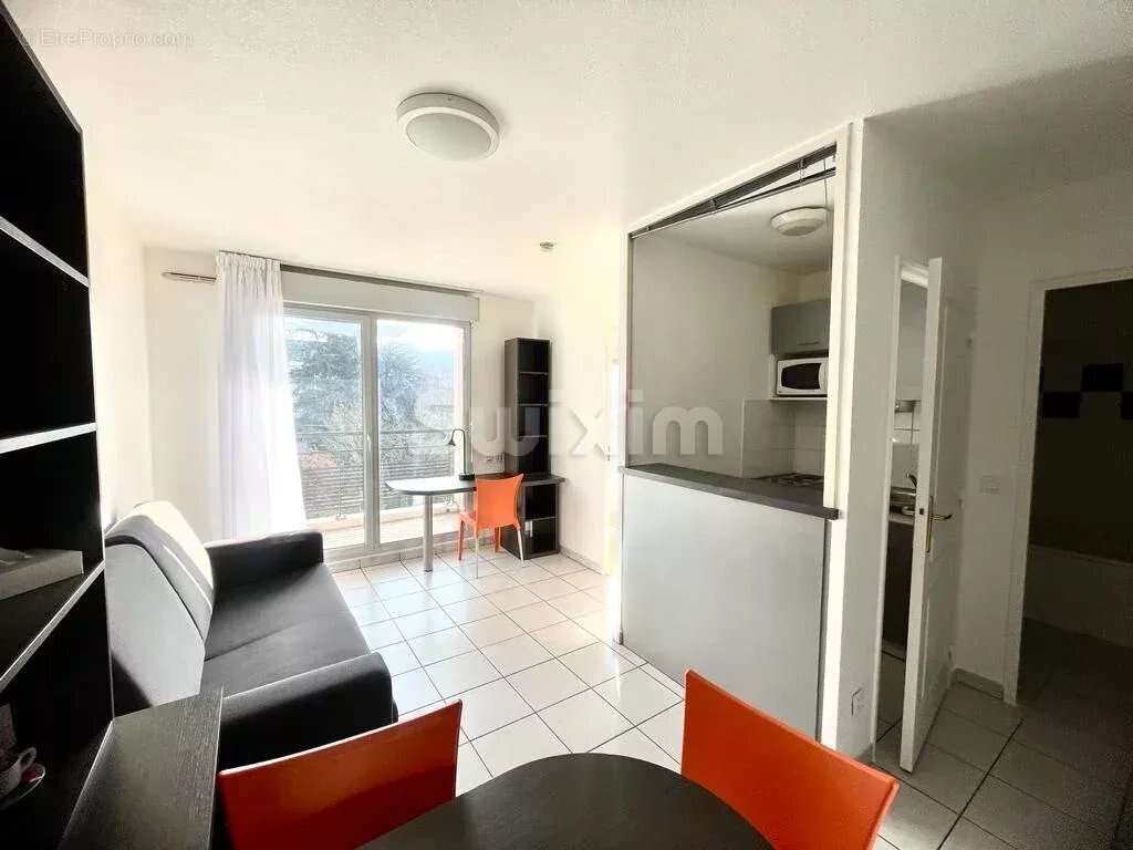 Appartement à LYON-9E