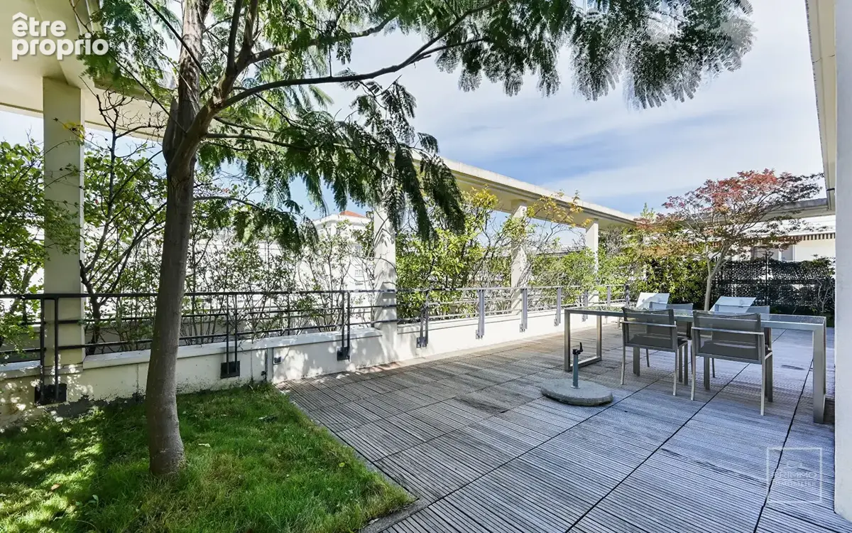 Lyon 6, duplex, dernier etage, climatisé, 116m² , terrasse 96m² - photo 2