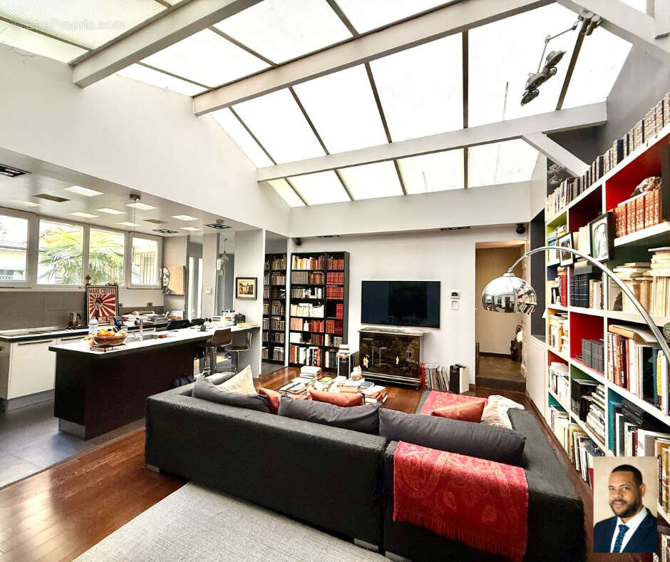 Appartement à PARIS-11E